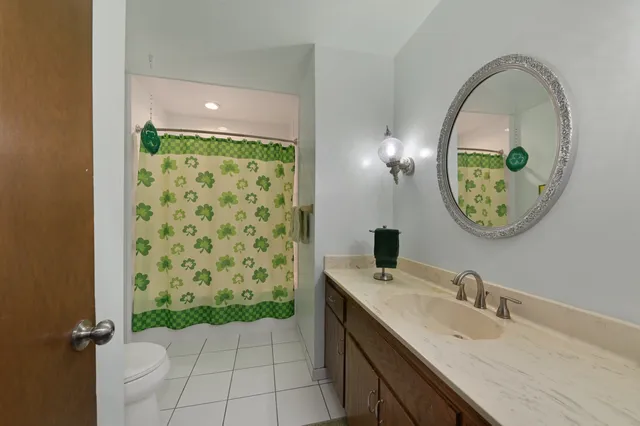 $675,000 | 3285 Old Lantern Drive, Brookfield, WI 53005