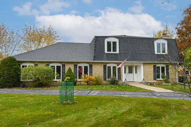 $675,000 | 3285 Old Lantern Drive, Brookfield, WI 53005