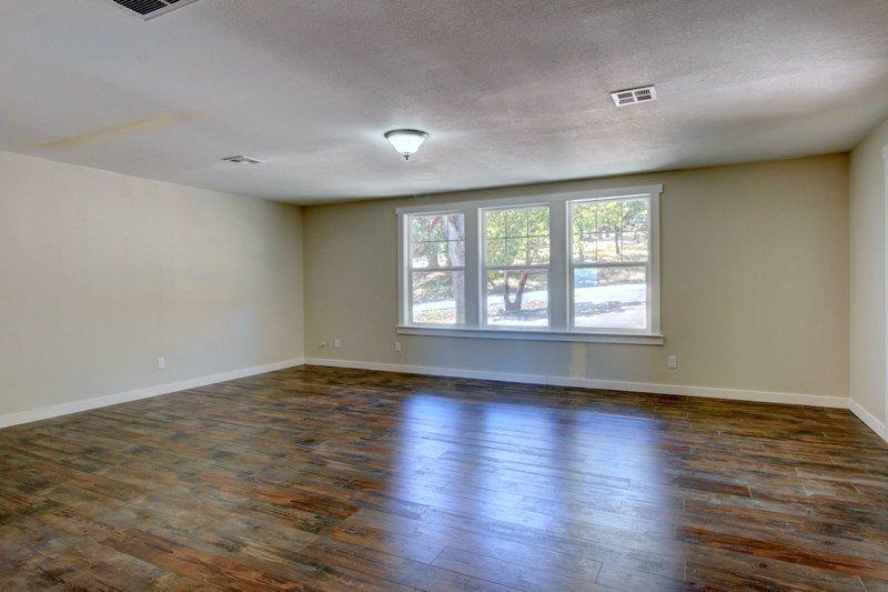 4170 Livingston Road Central Point, OR 97502 - Photo 25 of 35 Additional Photo