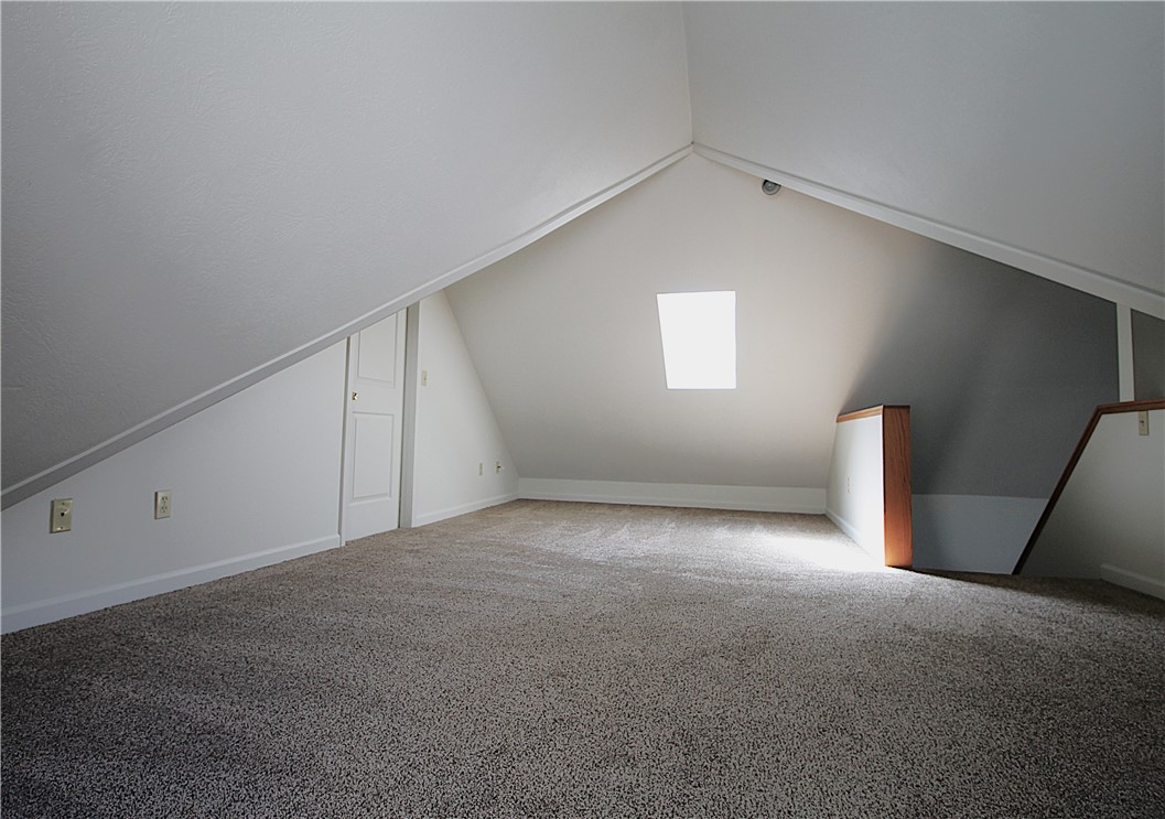 14 Whalin Street Rochester, NY 14620 - Photo 12 of 15