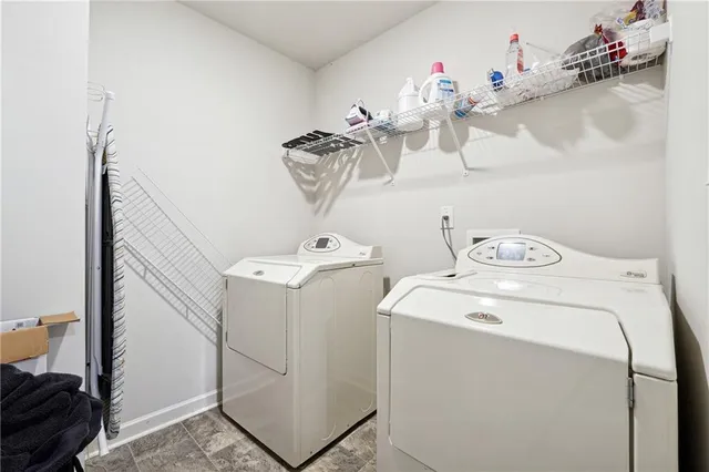 $394,900 | 6004 Screech Owl Drive, Flowery Branch, GA 30542