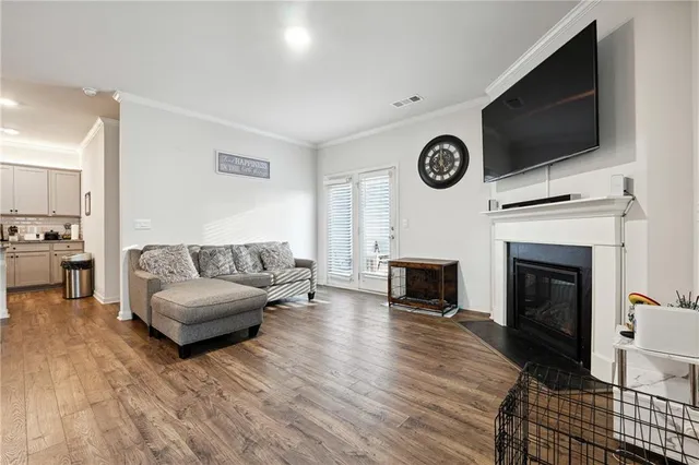 $394,900 | 6004 Screech Owl Drive, Flowery Branch, GA 30542