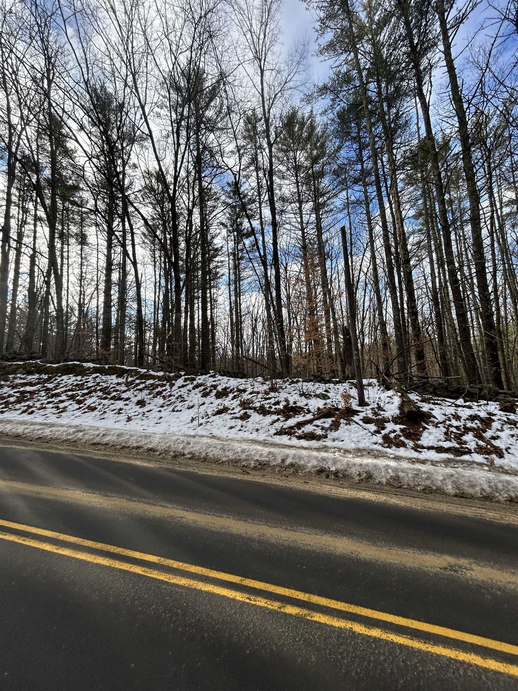 80 Center Hill Road Epsom, NH 03234 - Photo 2 of 7