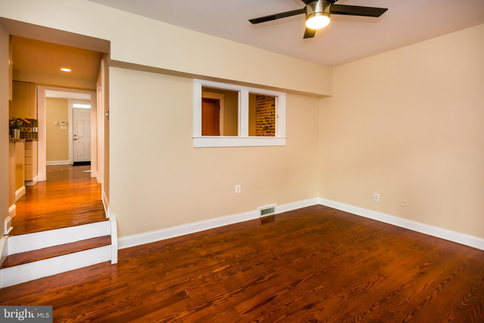 1124 Riverside Avenue Baltimore, MD 21230 - Photo 18 of 60 Family room windows to the Dining area