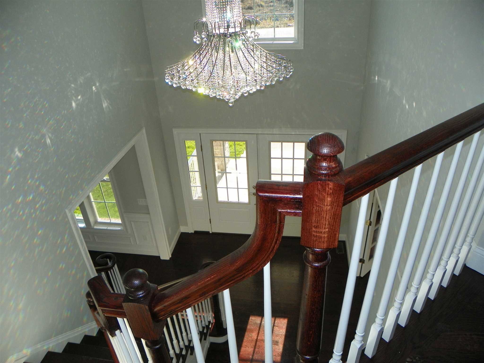 2 Lincoln Square Road Fishkill, NY 12524 - Photo 11 of 18 a view of a hallway with workspace