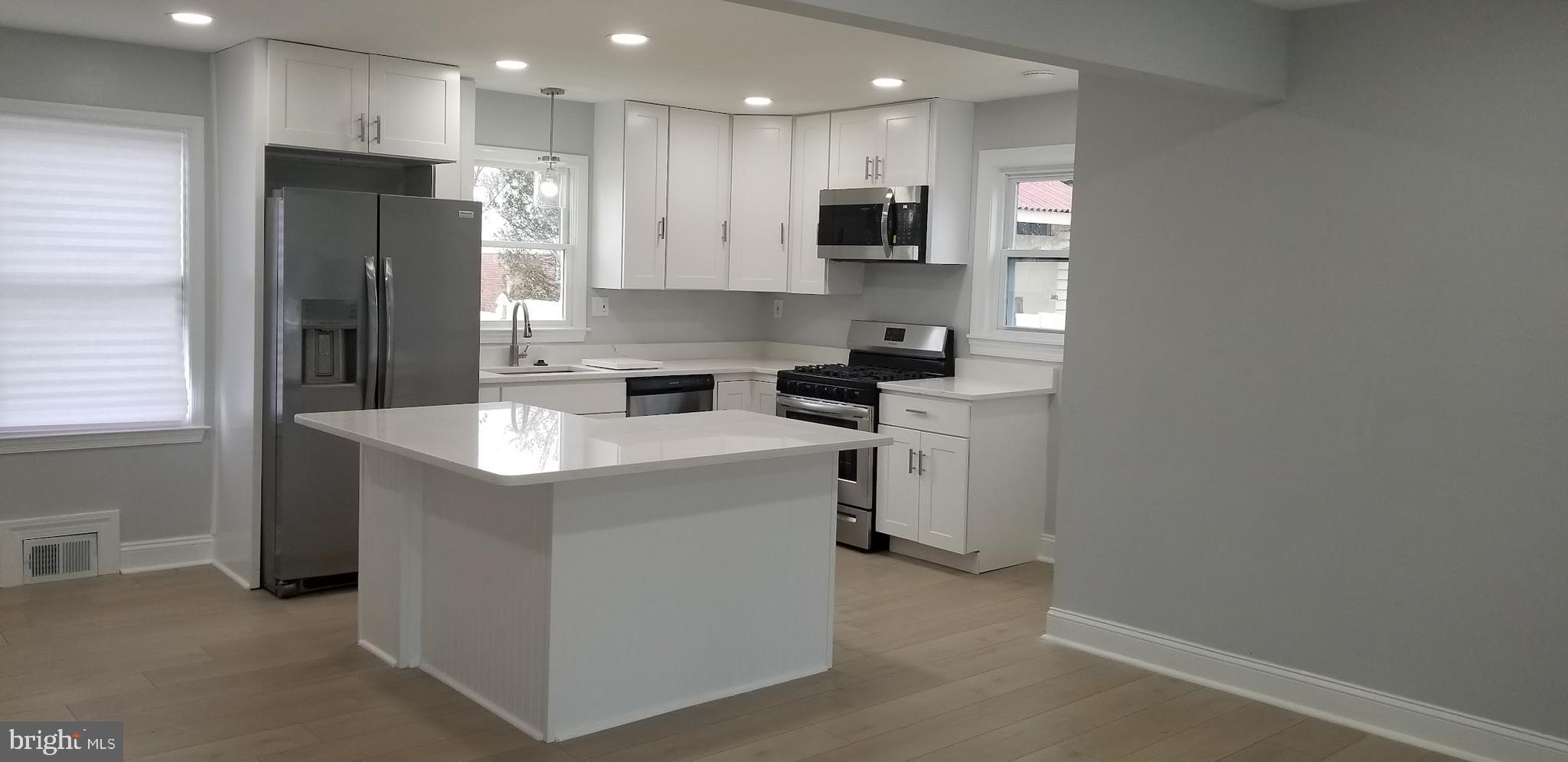 5612 Decatur Place Hyattsville, MD 20781 - Photo 3 of 16 Kitchen