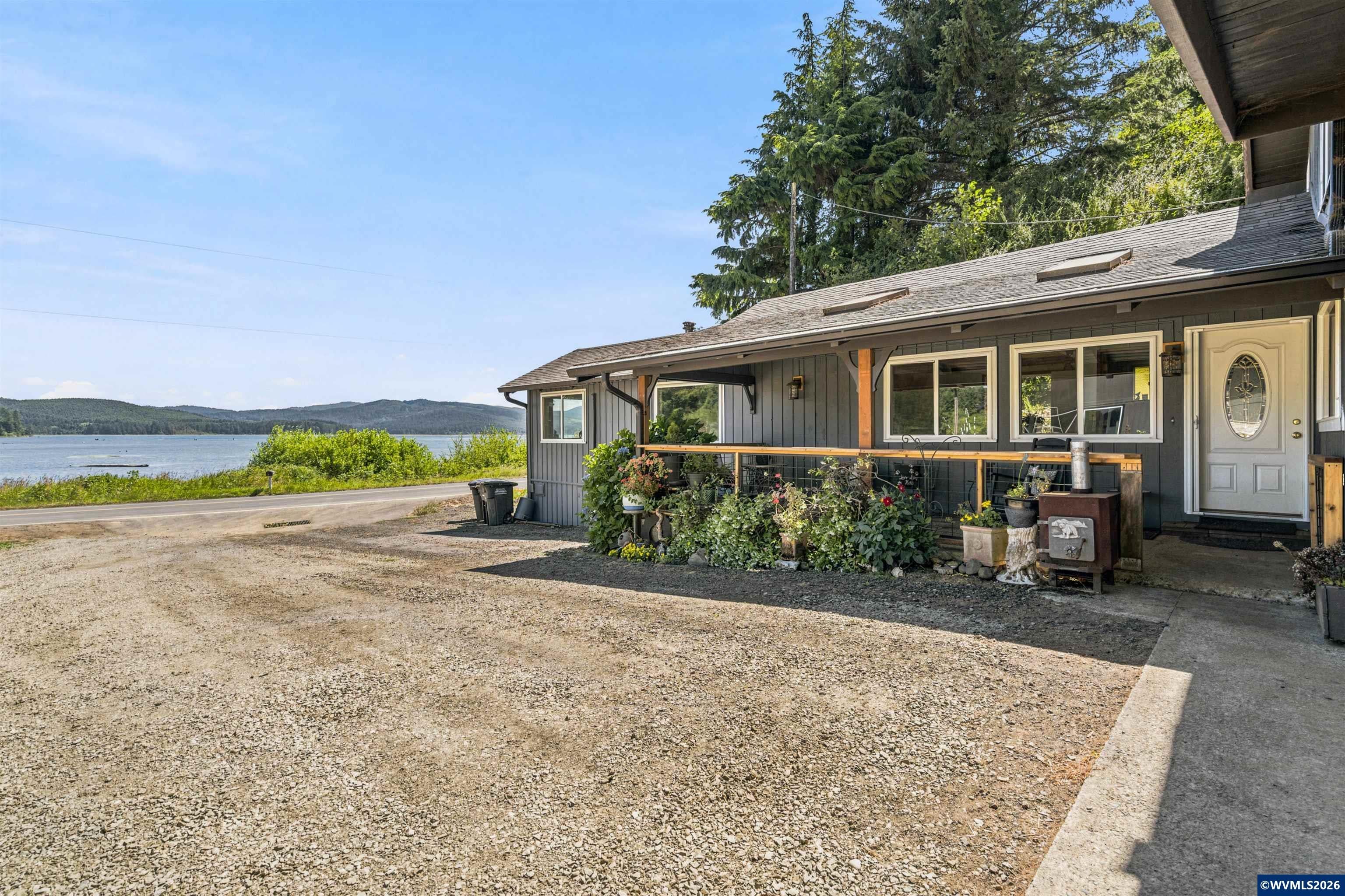 1995 North Bayview Road Waldport, OR 97394 - Photo 23 of 50 Gallery Image 23