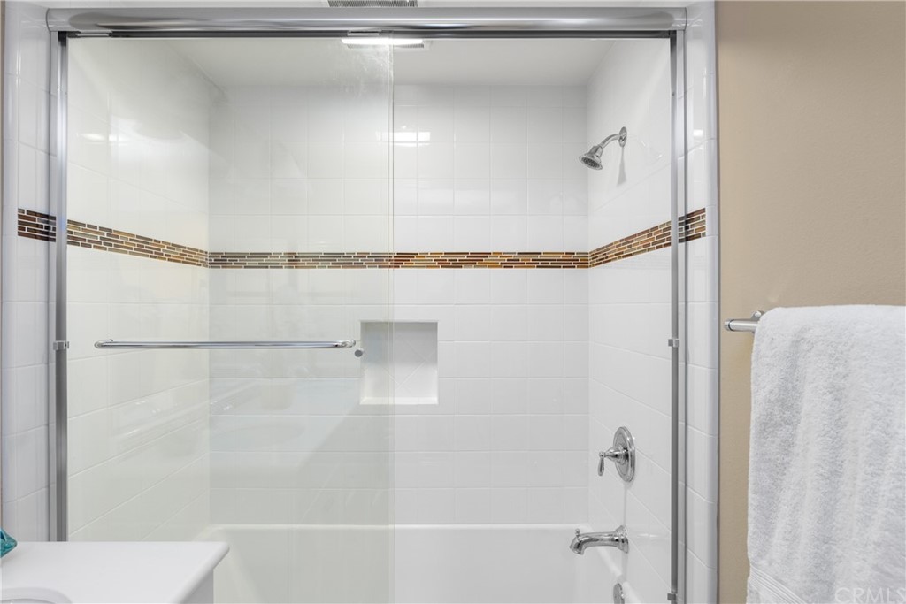 42 City Stroll Irvine, CA 92620 - Photo 21 of 36