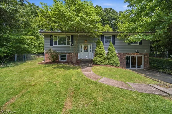 $300,000 | 4155 Ridgewood Road, Akron, OH 44321