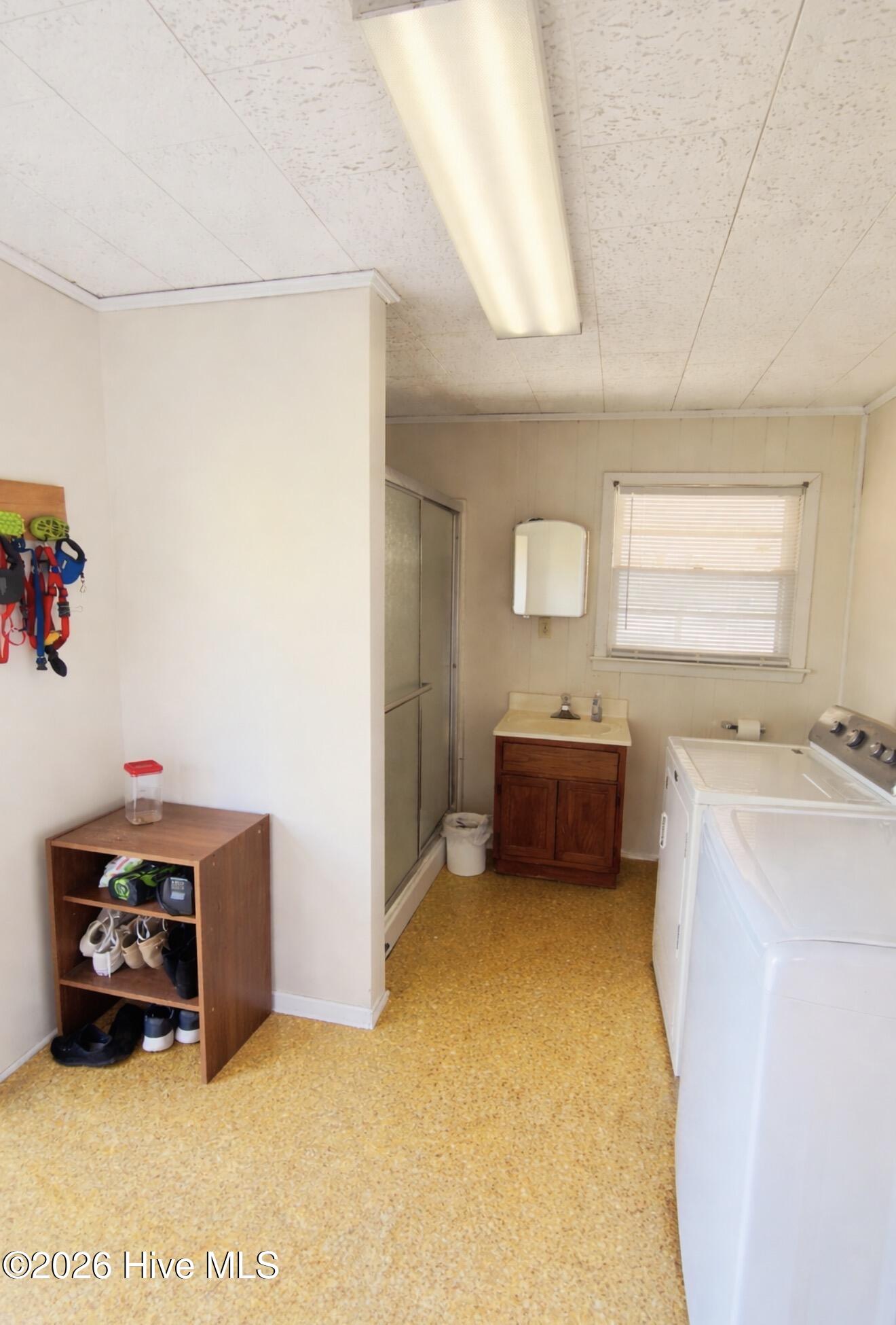 5271 Tobacco Road Orrum, NC 28369 - Photo 26 of 44 AI was used to remove personal items