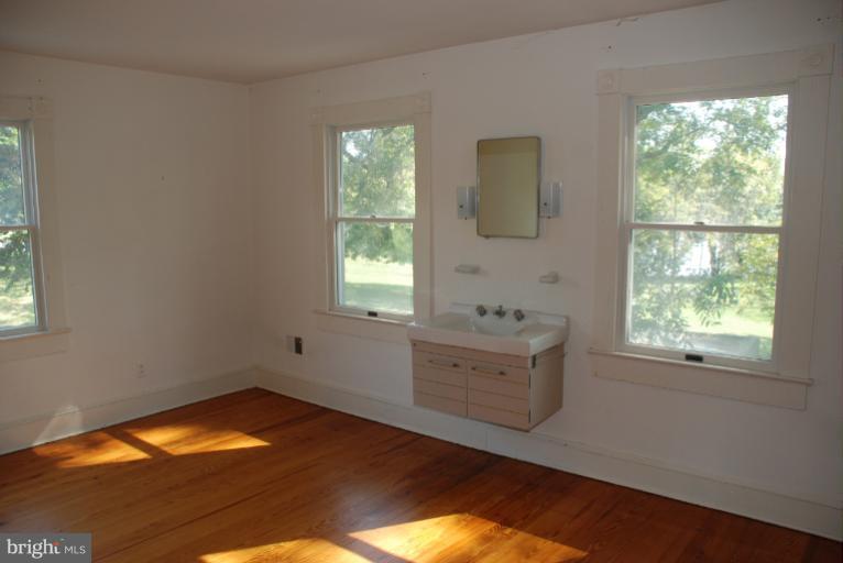 5141 Kings Road St. Leonard, MD 20685 - Photo 4 of 30 Bedroom