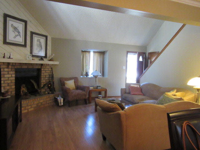 952 Schaub Avenue Mobile, AL 36609 - Photo 2 of 20 Wood burning fireplace, beautiful pergo floors