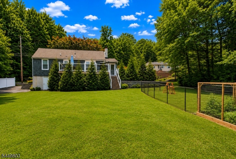 18 Tamarack Road Andover, NJ 07821 - Photo 5 of 43 Gallery Image 5
