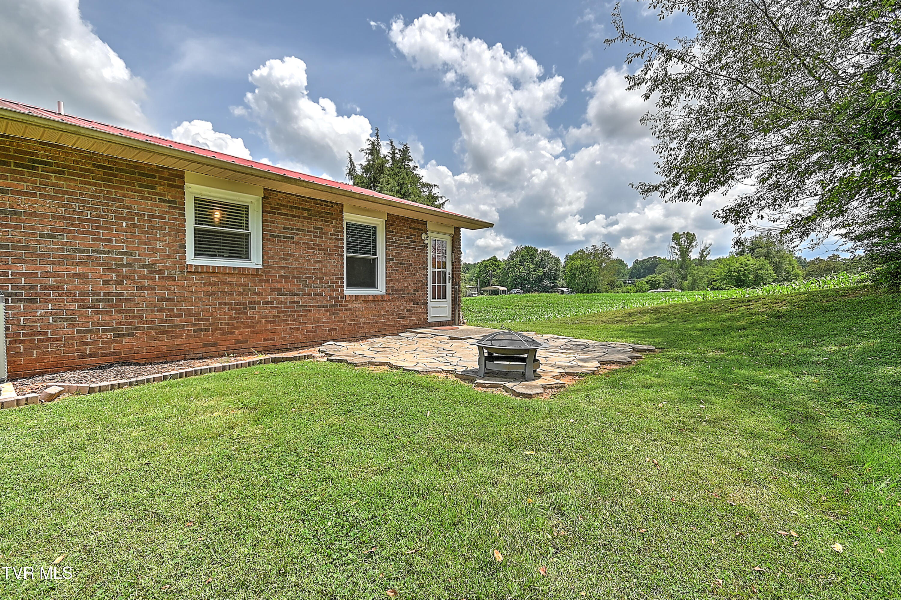 2074 Old State Rte 34 Telford, TN 37690 - Photo 27 of 31 27