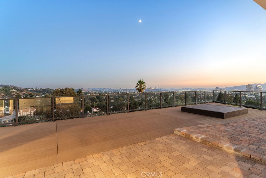 900 Cavanagh Road Glendale, CA 91207 - Photo 72 of 75 Gallery Image 72