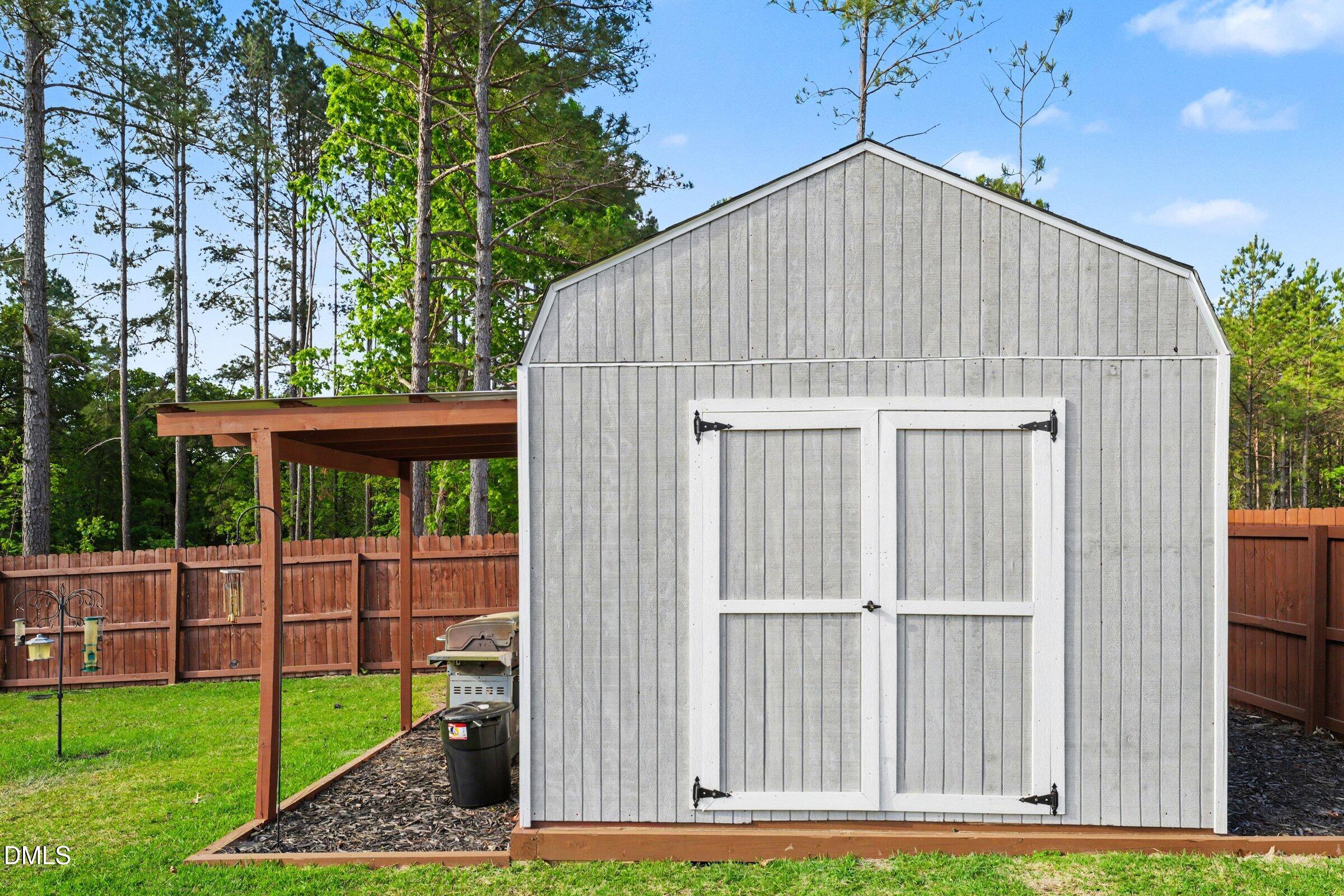 2815 Lemuel Black Road Spring Lake, NC 28390 - Photo 34 of 37 026_file_6345