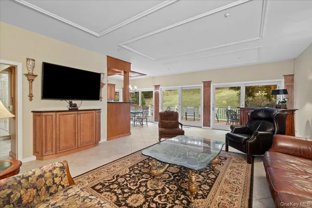 $2,295,000 | 179 Sprain Road, Scarsdale, NY 10583