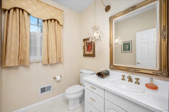 $2,295,000 | 179 Sprain Road, Scarsdale, NY 10583