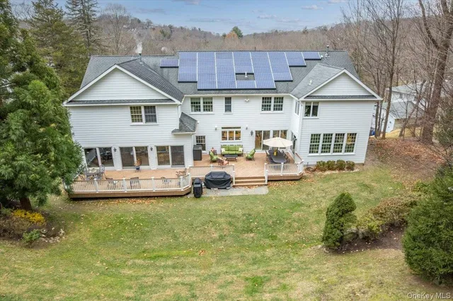 $2,295,000 | 179 Sprain Road, Scarsdale, NY 10583