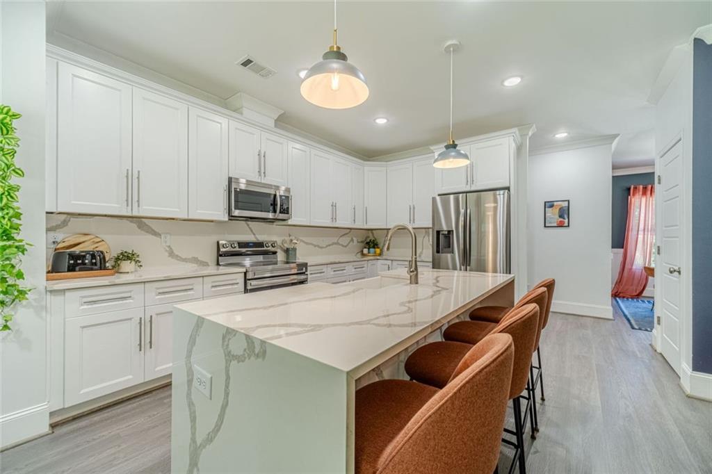 2921 Lee Road Southwest Snellville, GA 30039 - Photo 3 of 54