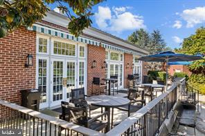 4905 29th Road South, Unit B1 Arlington, VA 22206 - Photo 34 of 52 a view of a house with patio outdoor seating