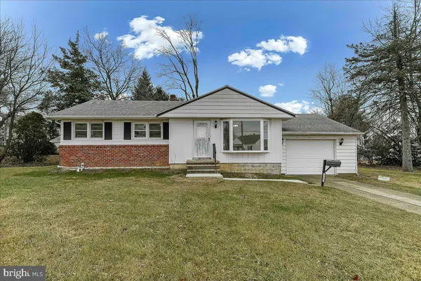 $2,200 | 201 Trimble Boulevard, Brookhaven, PA 19015