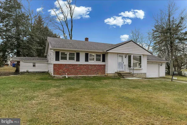 $2,200 | 201 Trimble Boulevard, Brookhaven, PA 19015