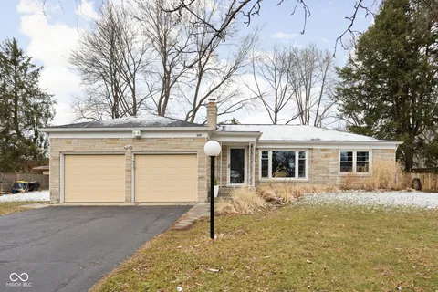 $454,000 | 928 Forest Blvd N Drive, Indianapolis, IN 46240