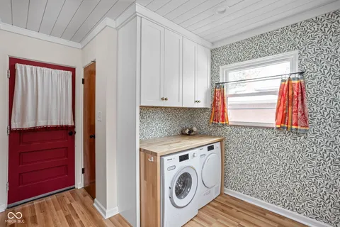 $454,000 | 928 Forest Blvd N Drive, Indianapolis, IN 46240