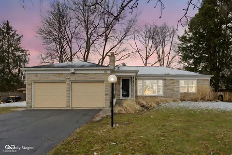 $454,000 | 928 Forest Blvd N Drive, Indianapolis, IN 46240