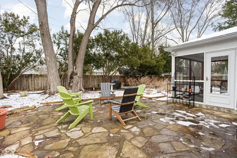 $454,000 | 928 Forest Blvd N Drive, Indianapolis, IN 46240