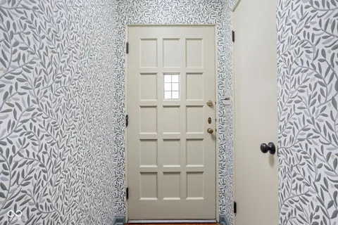 $454,000 | 928 Forest Blvd N Drive, Indianapolis, IN 46240