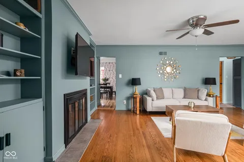 $454,000 | 928 Forest Blvd N Drive, Indianapolis, IN 46240