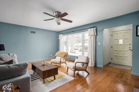 $454,000 | 928 Forest Blvd N Drive, Indianapolis, IN 46240