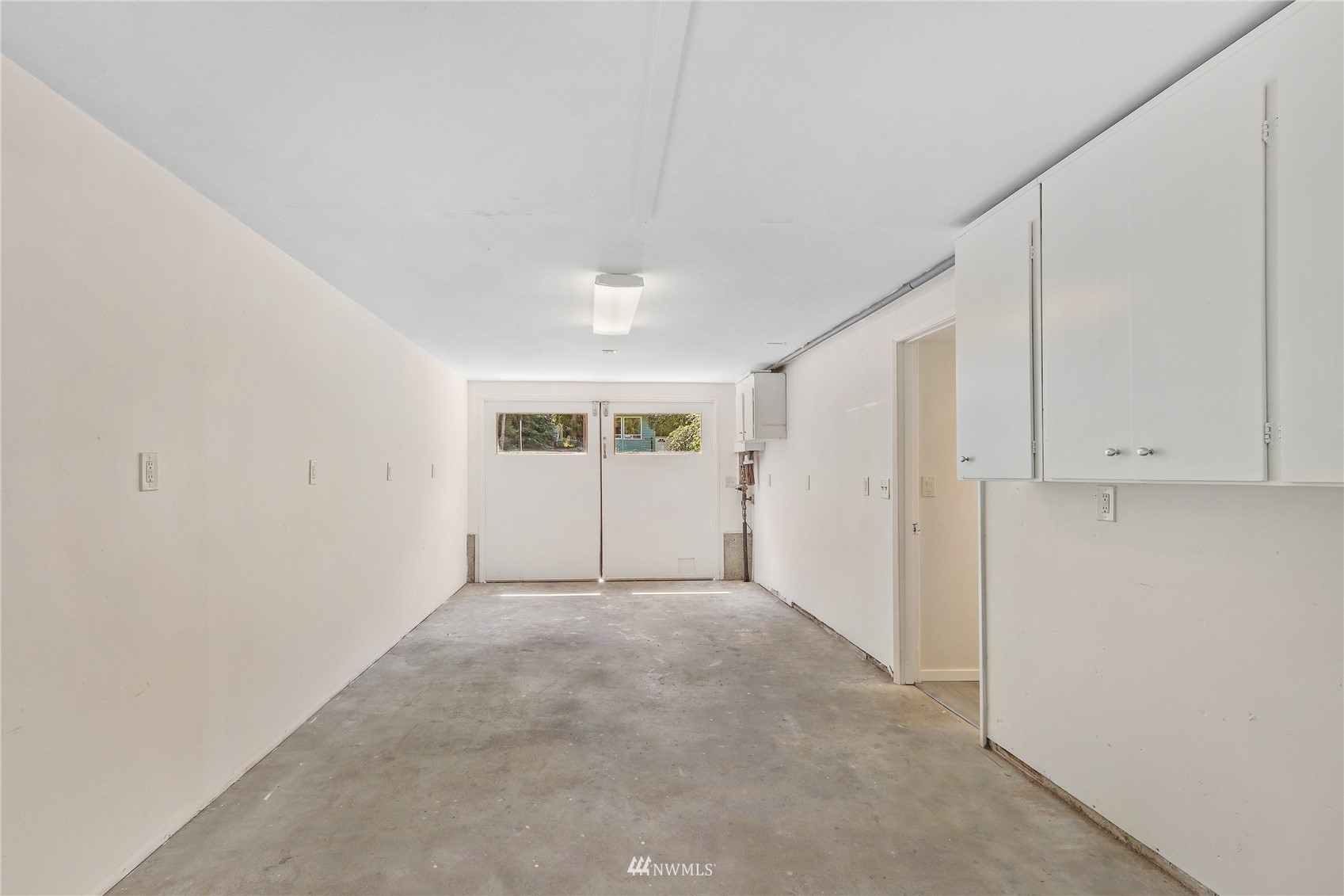 9228 Northeast 183rd Street Bothell, WA 98011 - Photo 30 of 34 Gallery Image 30