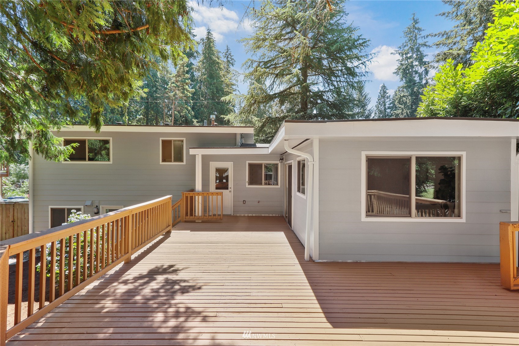 9228 Northeast 183rd Street Bothell, WA 98011 - Photo 31 of 34 Gallery Image 31