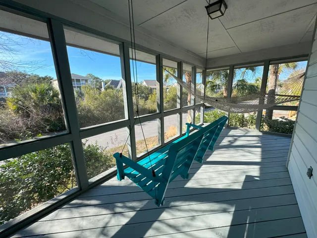 $998,600 | 1 Battery Park Road, Edisto Island, SC 29438