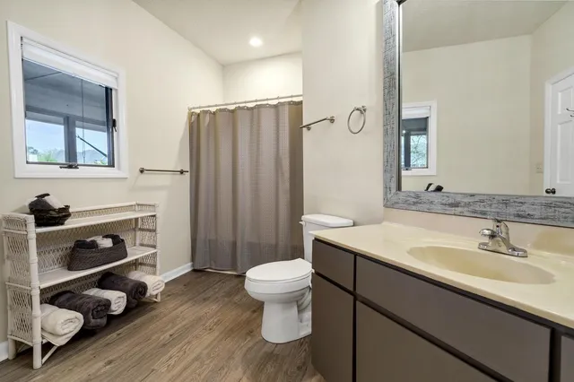 $998,600 | 1 Battery Park Road, Edisto Island, SC 29438