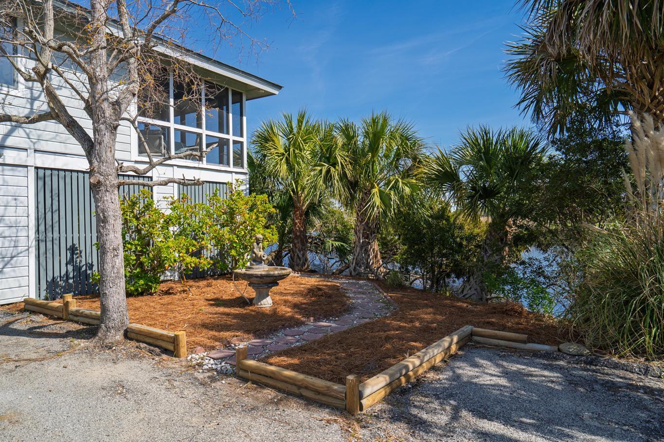 1 Battery Park Road Edisto Island, SC 29438 - Photo 6 of 72 5
