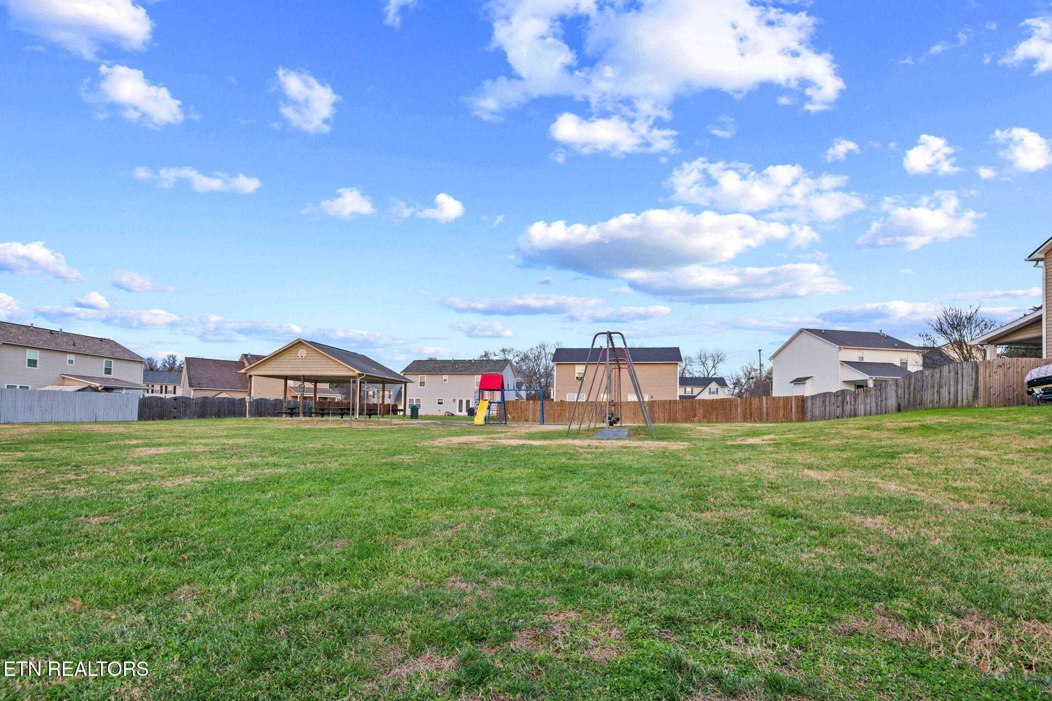 2028 Cartmill Drive Powell, TN 37849 - Photo 24 of 26 12-web-or-mls-Cartmill-3260