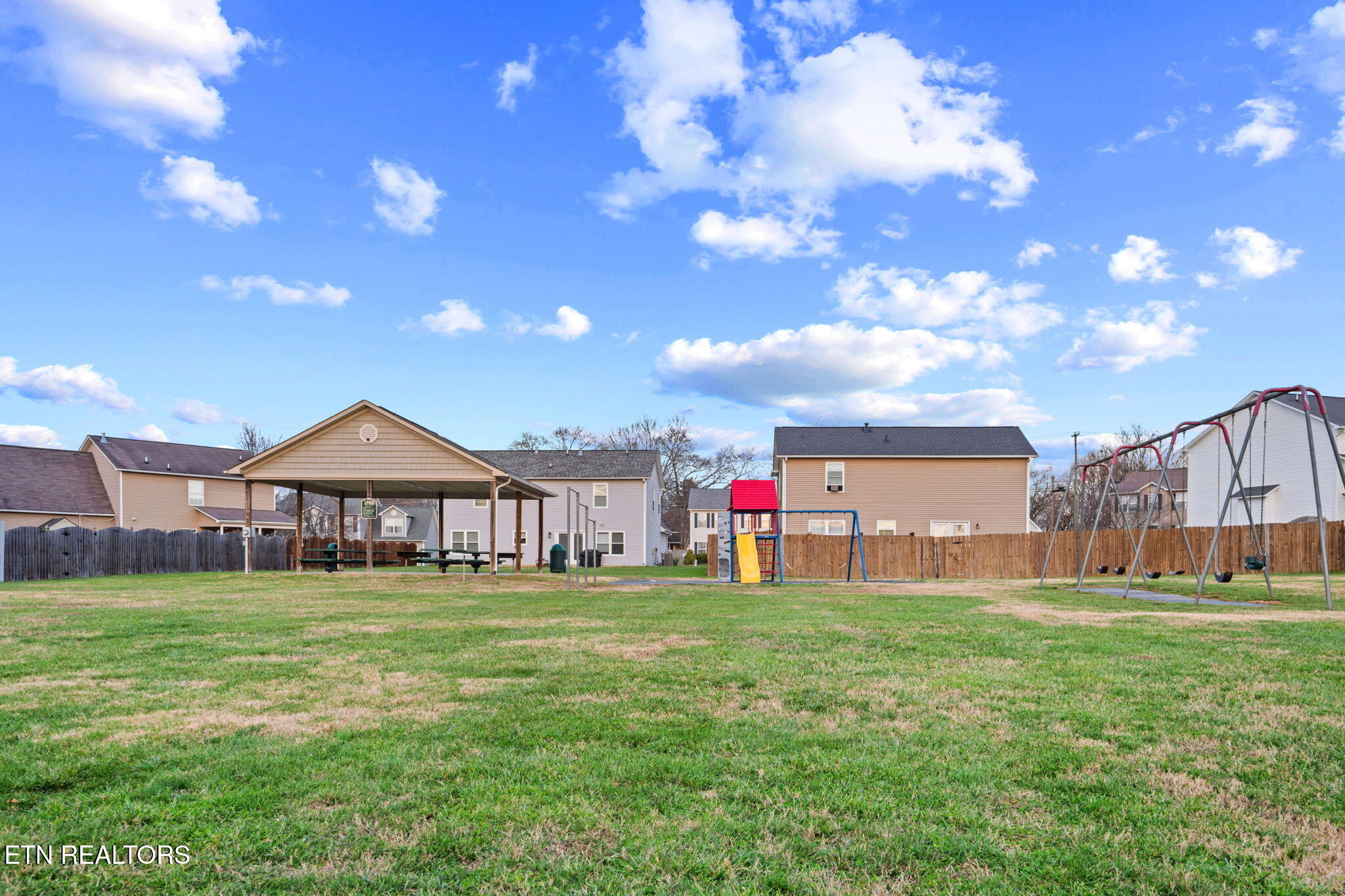 2028 Cartmill Drive Powell, TN 37849 - Photo 25 of 26 13-web-or-mls-Cartmill-3263