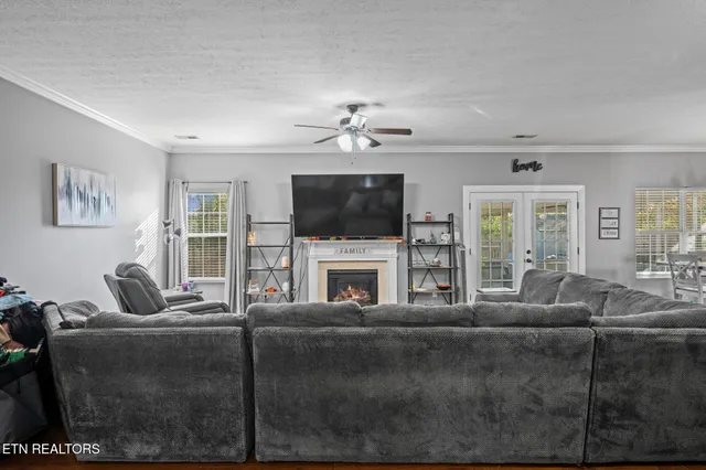 $349,900 | 2028 Cartmill Drive, Powell, TN 37849