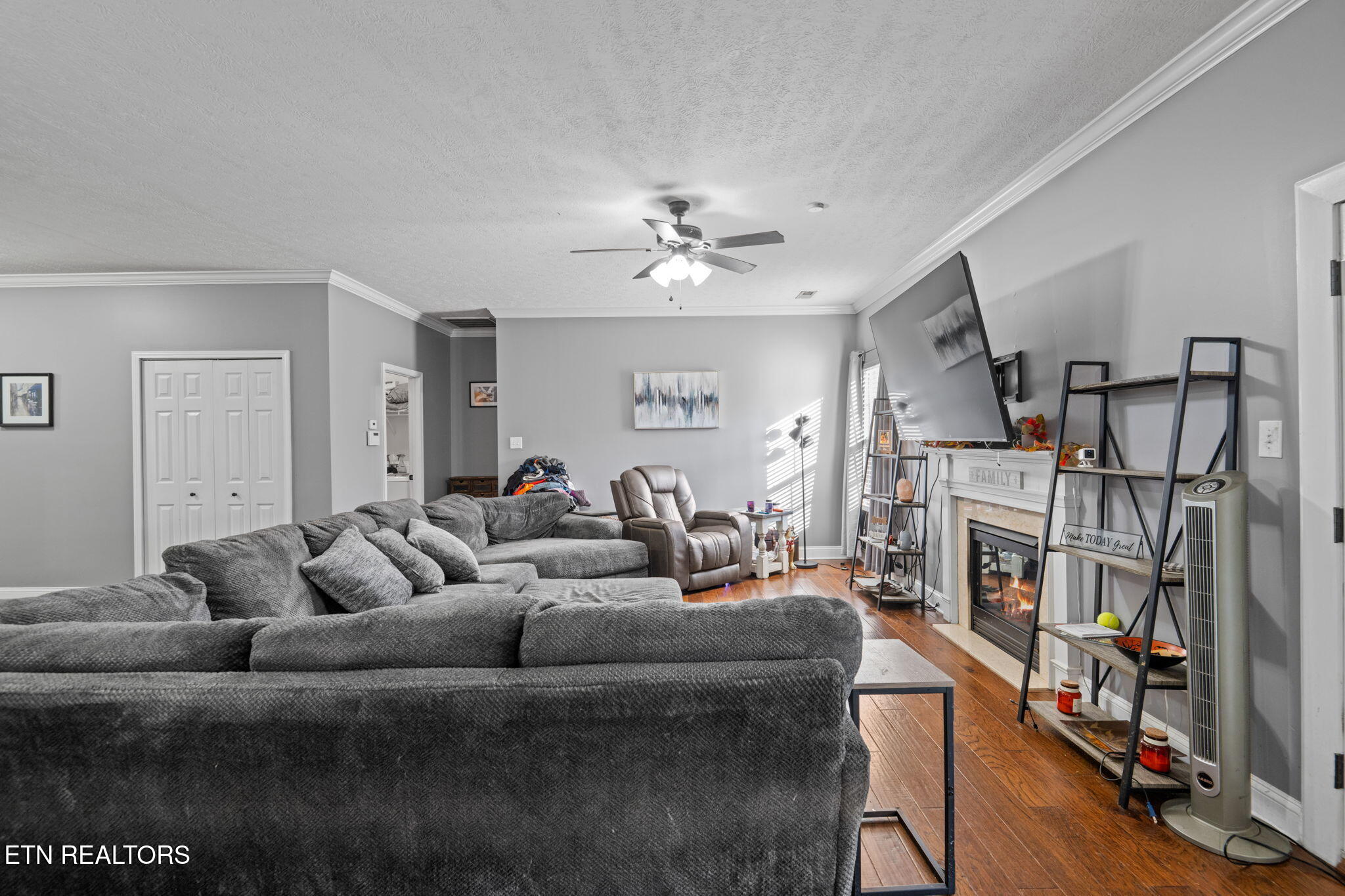 2028 Cartmill Drive Powell, TN 37849 - Photo 7 of 26 36-web-or-mls-Cartmill-9004