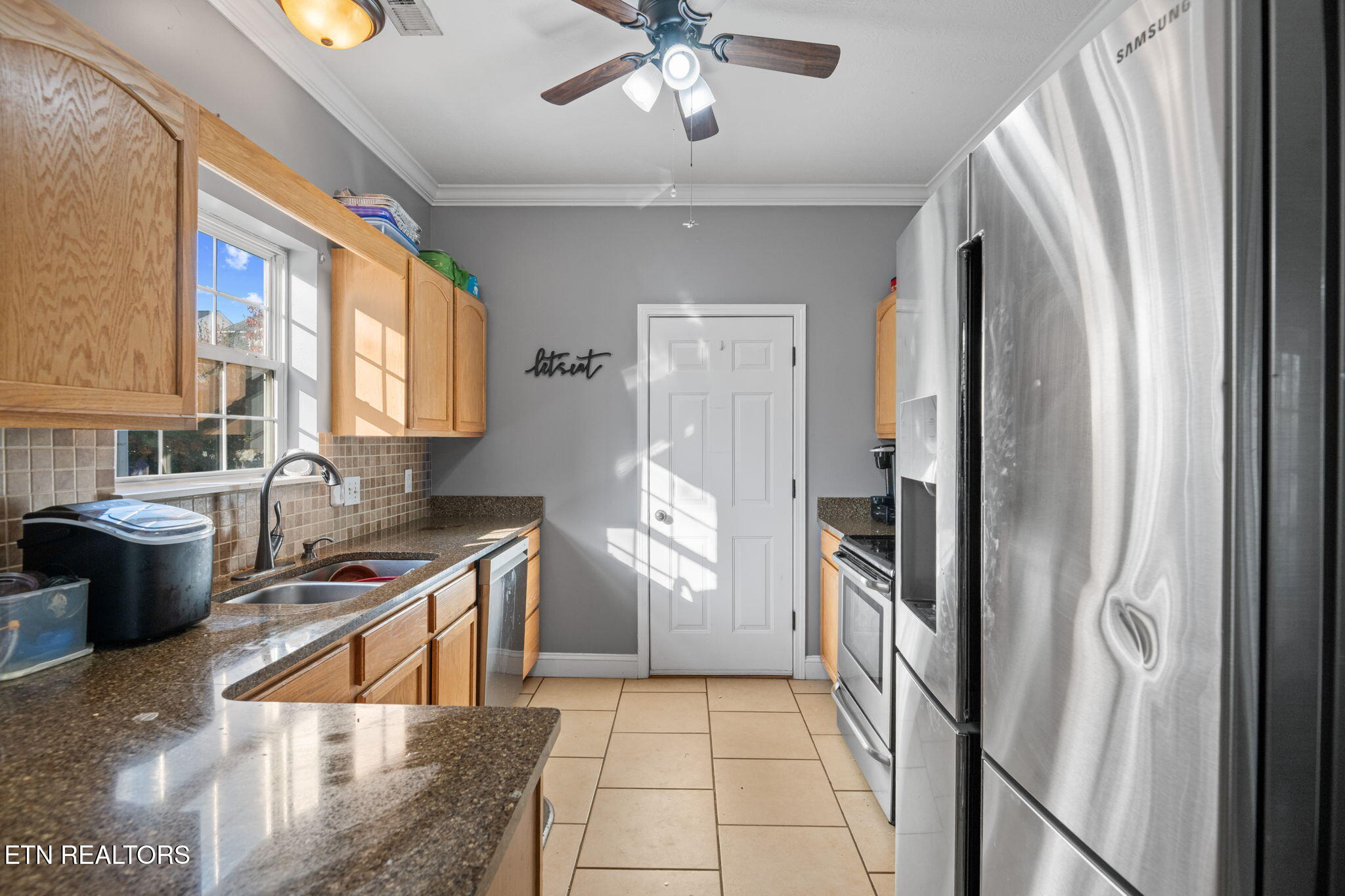 2028 Cartmill Drive Powell, TN 37849 - Photo 9 of 26 37-web-or-mls-Cartmill-9010