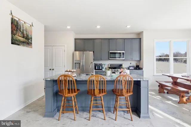 $1,100,000 | 616 South Poes Road, Amissville, VA 20106