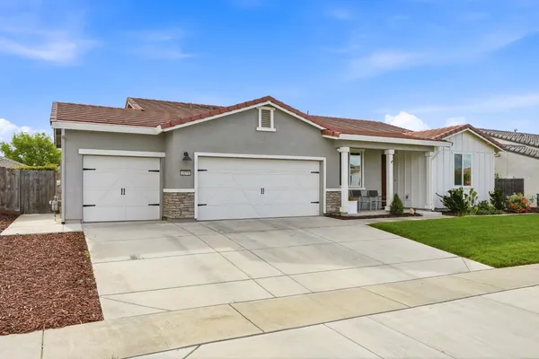 $540,000 | 2079 Coffee Creek Way, Plumas Lake, CA 95961