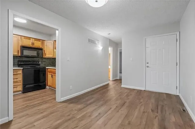 $965,000 | 1726 East 97th Street, Kansas City, MO 64131