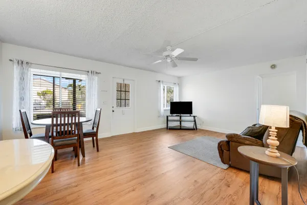 $1,650 | 5900 Whispering Pine Way, Unit A1, Greenacres, FL 33463