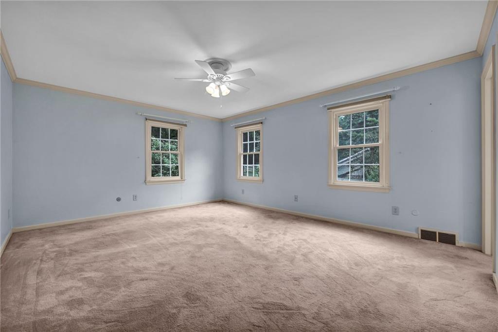 935 Field Club Road Pittsburgh, PA 15238 - Photo 21 of 35 Gallery Image 21