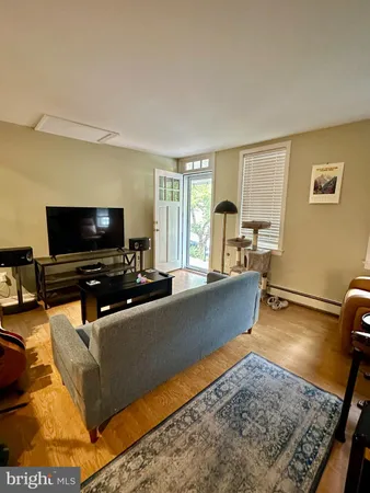 $2,400 | 72 West Ferry Street, New Hope, PA 18938